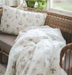 Janie and Jack Blankets And Quilts-Adventures in Wonderland Twin Set - rose