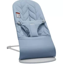 Janie and Jack Baby Activity-Baby Bouncer Bliss, Petal Quilt Woven, blue