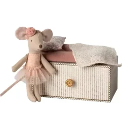 Janie and Jack Dolls-Dance mouse in daybed, Little sister multi