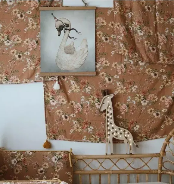 Janie and Jack Lighting-Giraffe Lamp savannah beige