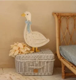 Janie and Jack Lighting-Goose Lamp white