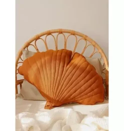 Janie and Jack Decorative Pillows And Throws|Seasonal Décor-Linen “” Ginkgo Leaf Pillow caramel