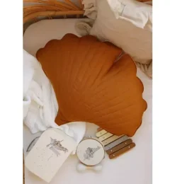 Janie and Jack Decorative Pillows And Throws|Seasonal Décor-Linen &ldquo;&rdquo; Ginkgo Leaf Pillow caramel