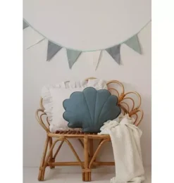 Janie and Jack Seasonal Décor|Decorative Pillows And Throws-Linen &ldquo;&rdquo; Shell Pillow eye of the sea