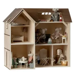Janie and Jack Dolls-Mouse Hole Farmhouse brown