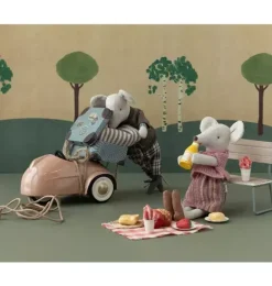 Janie and Jack Dolls-Picnic Set, Mouse multi