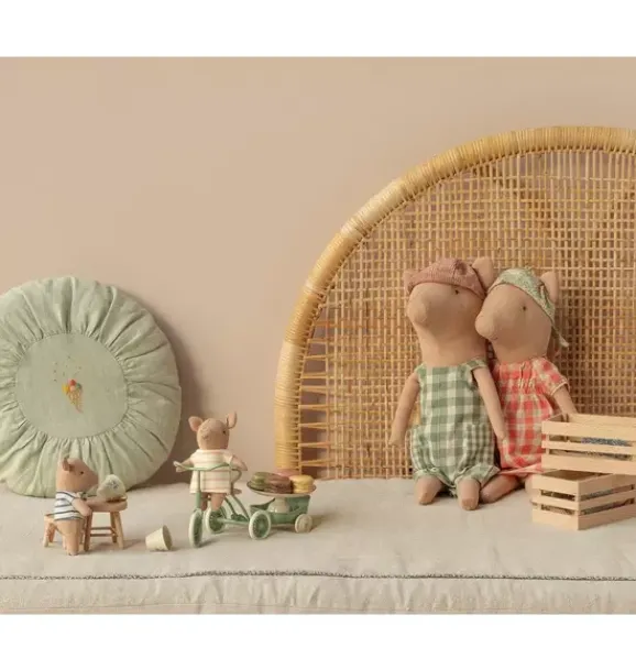 Janie and Jack Stuffed Animals-Pig - Boy multi