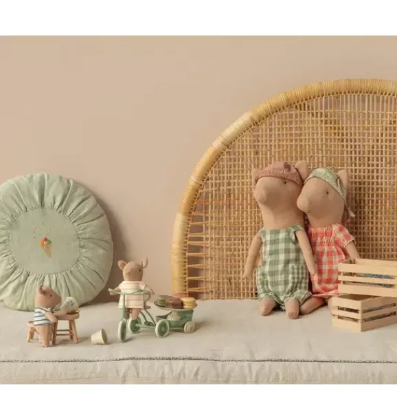 Janie and Jack Stuffed Animals-Pig - Girl multi
