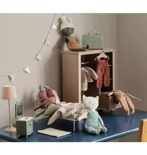 Janie and Jack Dolls-Sink Dresser, Mouse - dark powder